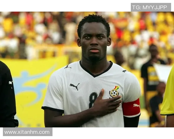 苏里南足球球星崭露头角 成为国际赛场新星的崛起之路